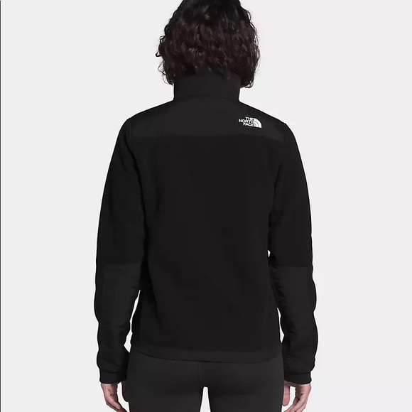 Classic North Face Denali Fleece! Great condition! - Picture 6 of 8